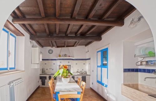 Arpino House | The Arpino Suite - vacation rental by owner