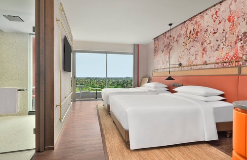 Maradu Hotel | The Artiste, Kochi, a Tribute Portfolio Hotel by Marriott
