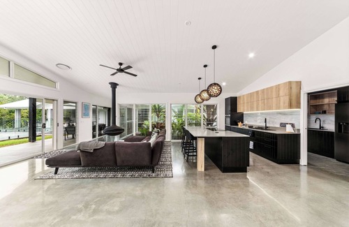 Kin Kin House | The Langville Estate in Kin Kin