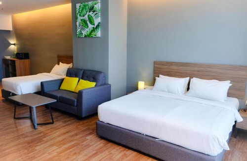 Taman Bukit Pantai Apartment | The Avani - Bangsar Trade Centre