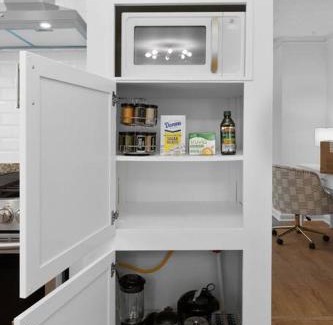 Hanahan Apartment | The Azalea House