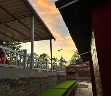 Londa Resort | The B Hive