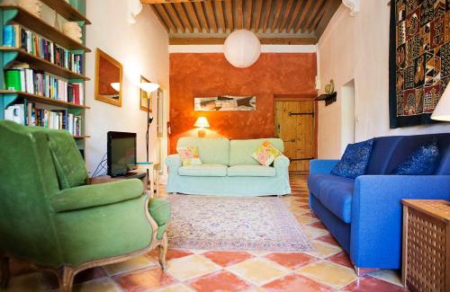 Lagrasse House | The Balcony Gîte - Riverside Lagrasse