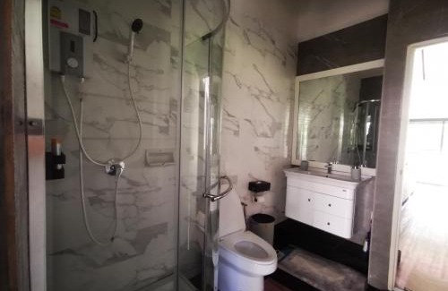 Khanong Phra House | The Balcony pool villa