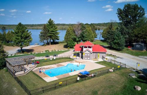 Carden Other | The Balmoral at Duck Lake