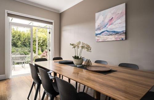 Beechworth House | The Banks