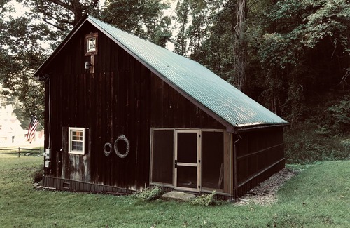 Spring Hill House | The Barn built in 1874