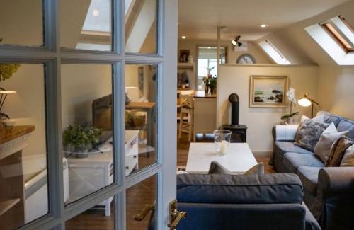 Ampney Crucis House | The Barn