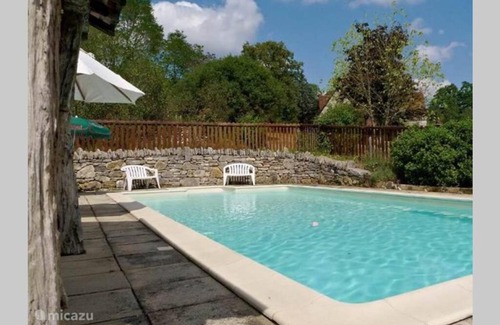 Carayac House | THE BARN, MAISON, PISCINE PRIVATIVE, CALME, WIFI