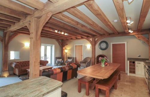 Scawton House | THE BARN, pet friendly, luxury holiday cottage in Boroughbridge