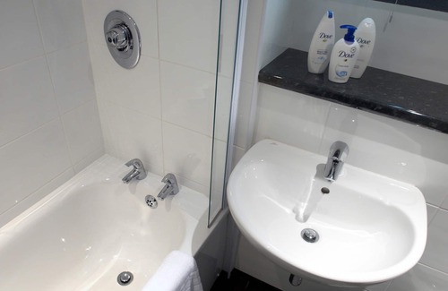 Cannock Hotel | The Barns