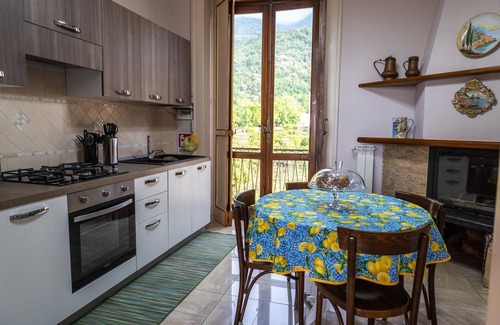 Angri Apartment | The Baroness’s Apartment – Noble Charm and Stunning Vesuvius View