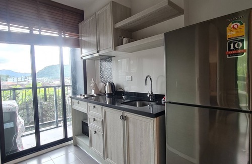 Talat Yai Condo | 🏡 The Base Height Phuketn🌳 พื้นที่ประมาณ 33 ตร.ม.n🛌 ชั้น 4 ใกล้ลิฟท์ ห้องมุม