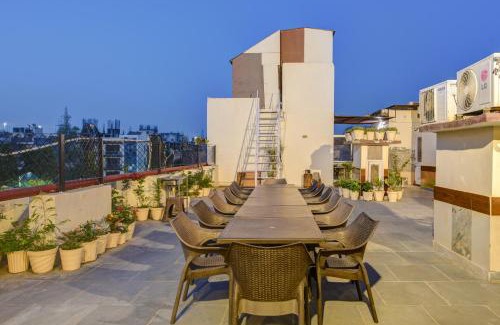Jangpura Hotel | The Batra Hotel Near Nizamuddin Railway Station