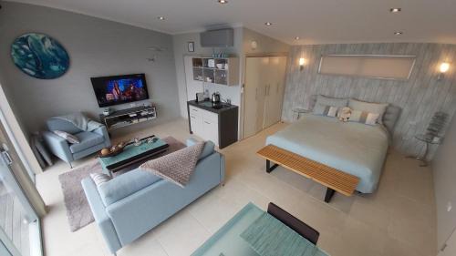 Pohara Cabin | The Bay Lodge