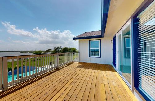 Barrett House | The Baytown Getaway - Main House