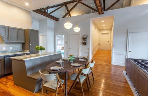 Tyler Park Apartment | The Bellwether Hotel