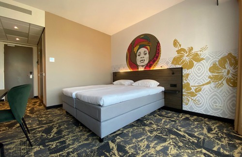 Emmen Hotel | The Best Family Adventure | 4 Modern Haven Close to Wildlands, Nature Sights