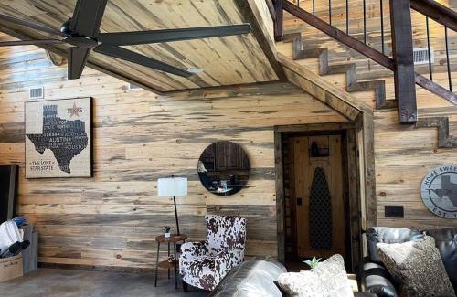 Broken Bow House | The Big Tex Luxury Cabin is EPIC