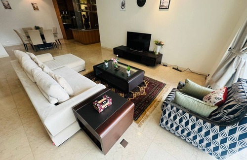Kuala Lumpur City Centre Apartment | The BINJAI Presidential Suite