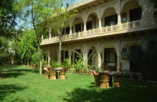 Bharatpur Resort | The Birder's Inn
