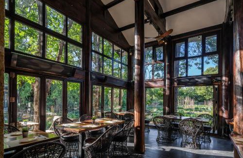 Shuhe Old Town Hotel | The Bivou Lijiang