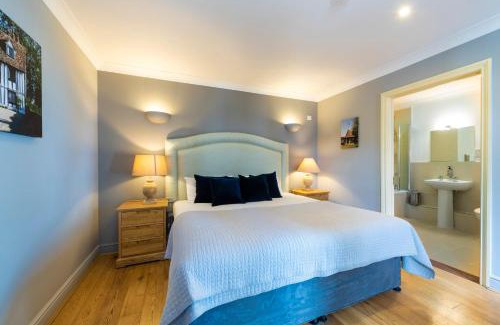 Cambridge Hotel | The Black Bull Inn