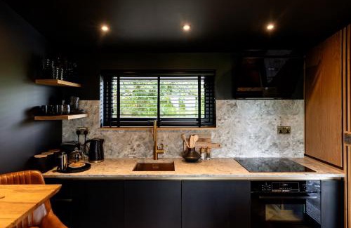 Oban Apartment | The Black Cabin Oban