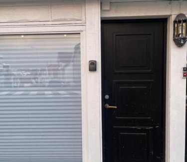 Stavanger Apartment | The Black Door.