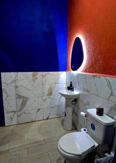 Puerto Barrios Apartment | The blue house