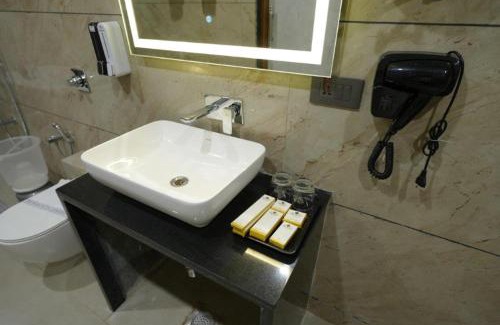 Sanand Hotel | The Blues Hotel, Sanand