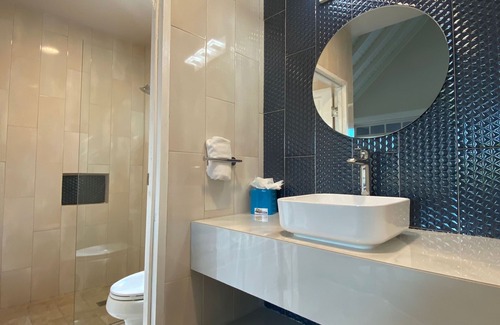 Orange Bay Hotel | The Boardwalk Village