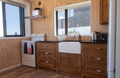 Oakura House | THE BOAT HOUSE ON DIXON