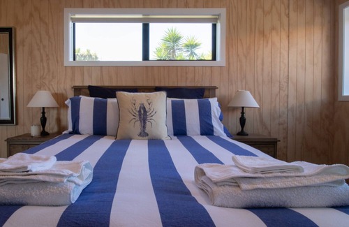 Oakura House | THE BOAT HOUSE ON DIXON