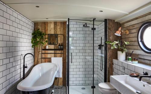 Paddington Boat Rental | The Boathouse