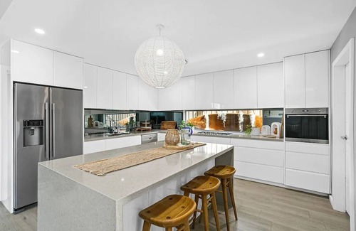 Shell Cove House | The Boathouse/Luxury Home/4mins walk Marina/Shops