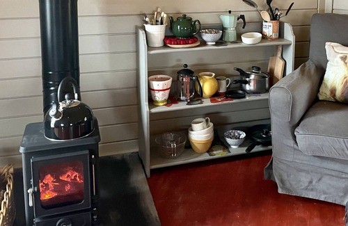 Dalmally Cabin | The Bolthole - Romantic wood cabin in a spectacular Lochside setting