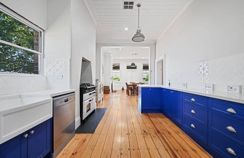 Borenore House | The Borenore Inn | Historic Charm, Entertainer