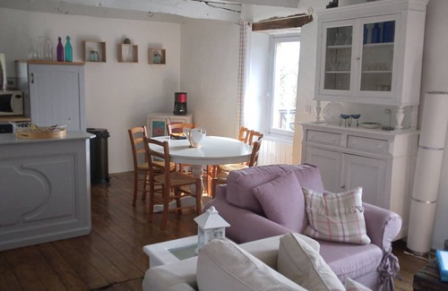 Lissac-et-Mouret House | The Bread Oven