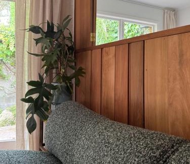 St. Heliers House | The 'Brick house' cottage near the beach