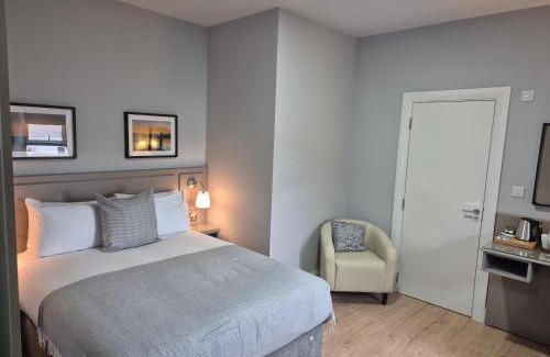 Wicklow Bed & Breakfast | The Bridge Tavern