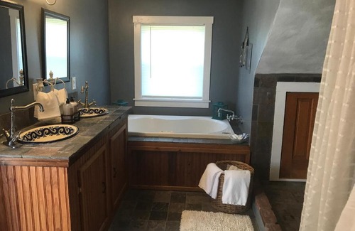 Gettysburg House | The Britton Farmstead