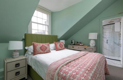 New Town Hotel | The Broughton Townhouse