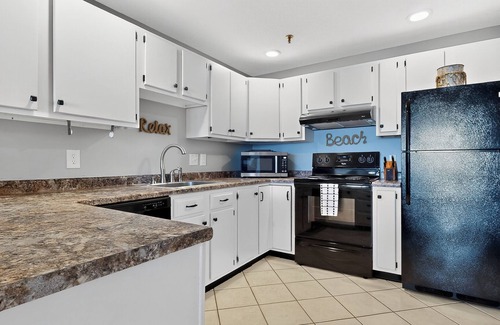 Old Orchard Beach House | The Brunswick #450 by Bayley Vacation Rentals