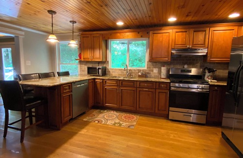 Laurel Springs House | The Bucket House