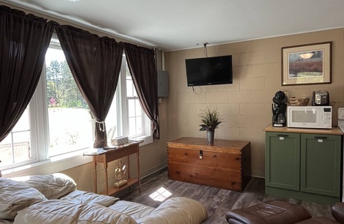 Necedah Apartment | The Bucks Snort is a cozy studio near Castle Rock Lake in Necedah