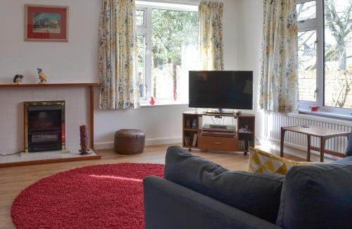 Topsham House | The Bungalow
