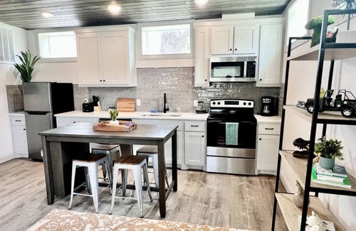 Bryan House | The Burrage Grocery Guest House