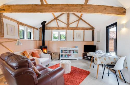 Halesworth House | The Byre