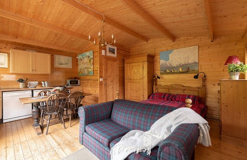Helford Passage Cottage | The Cabin at Little Bosveal, near the Helford River.lovely location